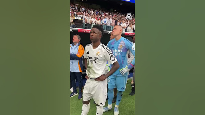 Try not to cry 😭 Ancelotti gets emotional to tears in his Real Madrid farewell 👏