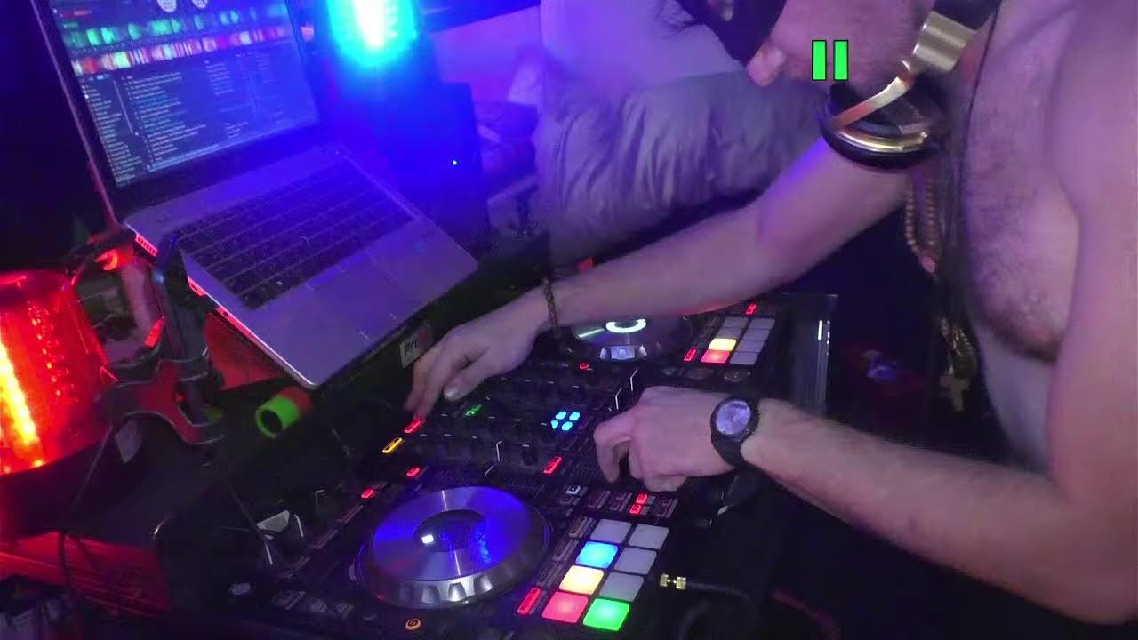 ChillBuzz Radio Live Stream Session by Dj Luca Knight #1