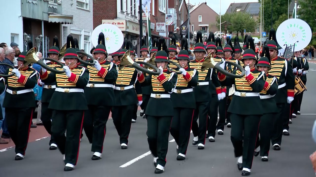Optocht bondsfeest heerlerheide