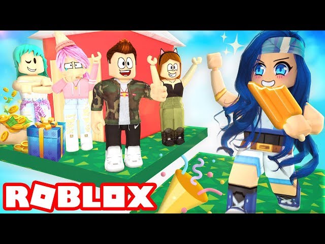 The Crazy Roblox House Each Day Is A New Surprise Youtube - itsfunneh roblox werewolf outfit