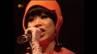 Pizzicato Five at FIB 2000 - Benicassim (SPAIN) Olé!!    06 - August - 2000 Concert. ピチカート・ファイヴ