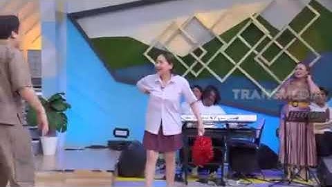 Viral Rafi Ahmad cemburu jambak rambut Nagita krn suka Pemain Basket saat shooting..?😯