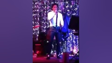 Đan Nguyên - Christmas 2014 at Itango - Trizzie Phuong Trinh