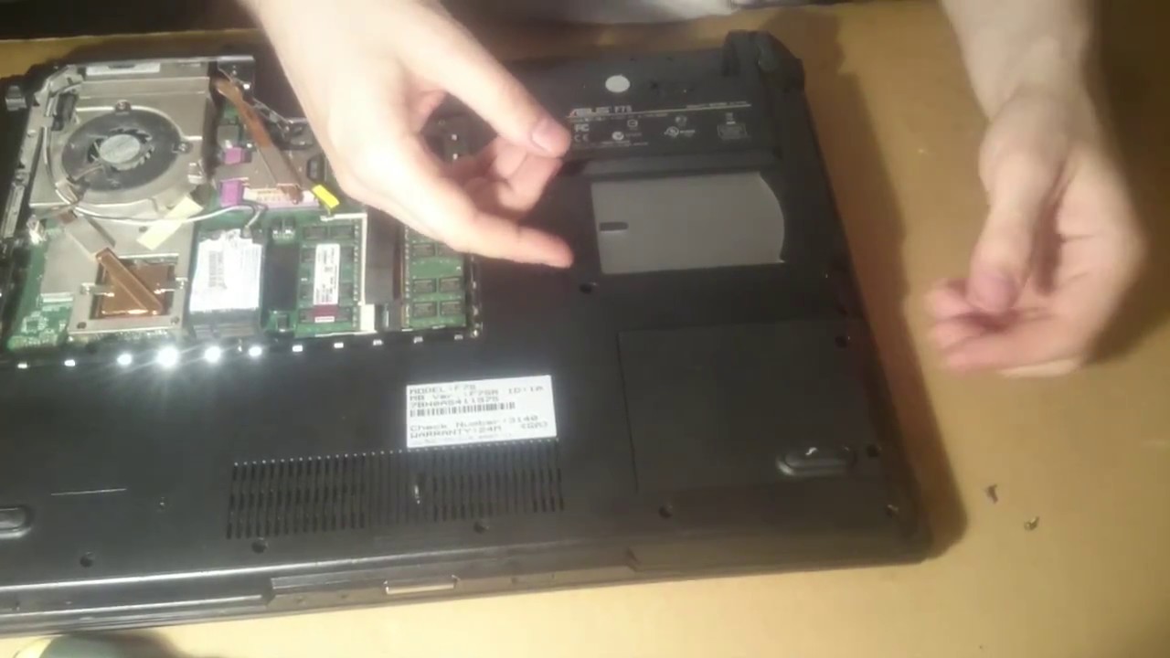 греется ноутбук асус