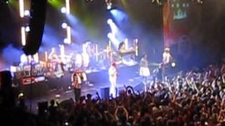 TobyMac - Get Back Up - Sidestage - Crowdsurfing