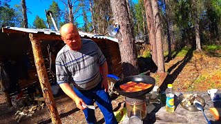 картинка: Приехали в лесную избушку. Рыбалка в диких местах, где много рыбы! Эти существа съедают язя!!!