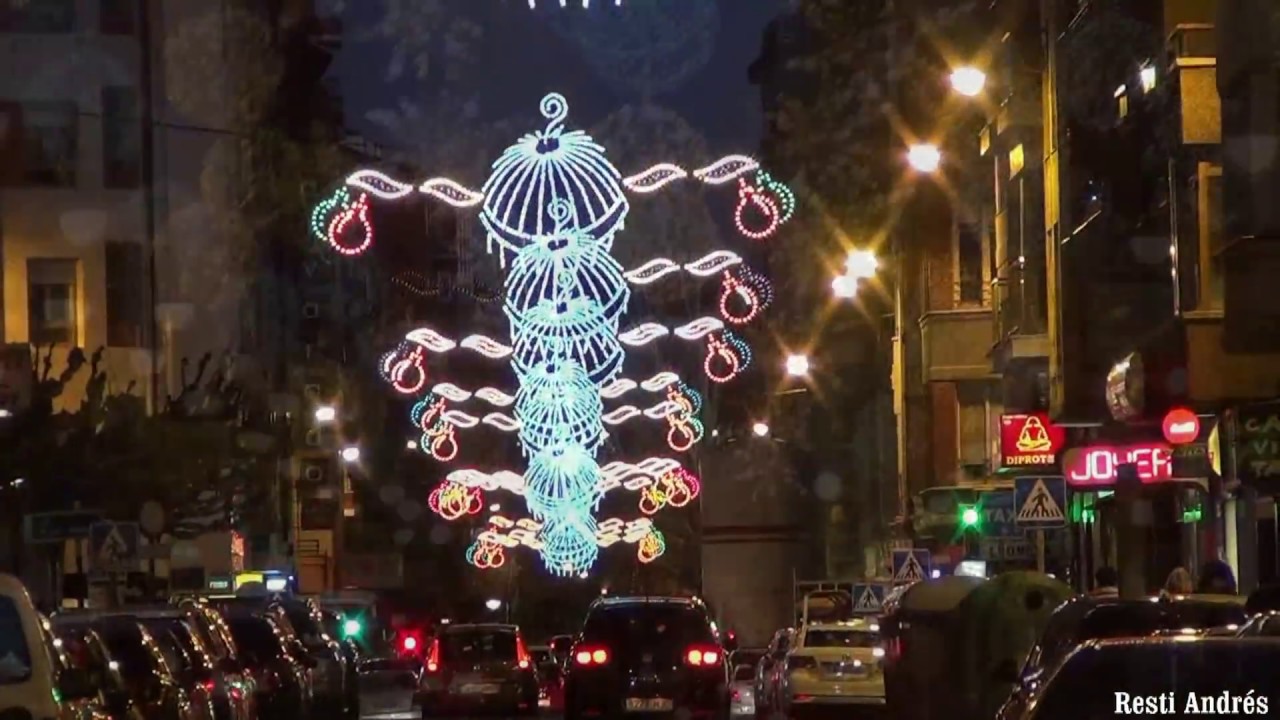León Iluminación calles por Navidad 2018