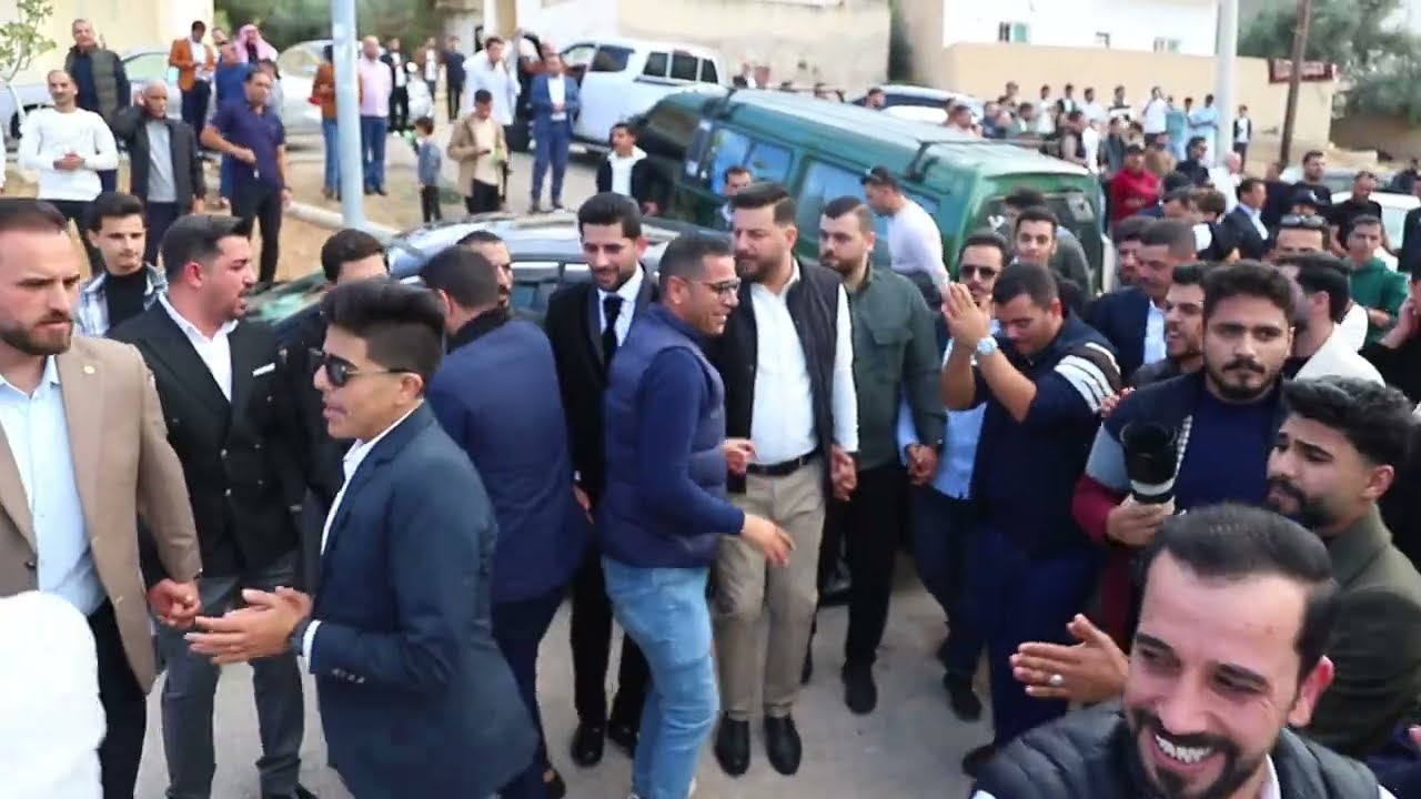 فاردة وتلبيسه احمد باسم القراله 