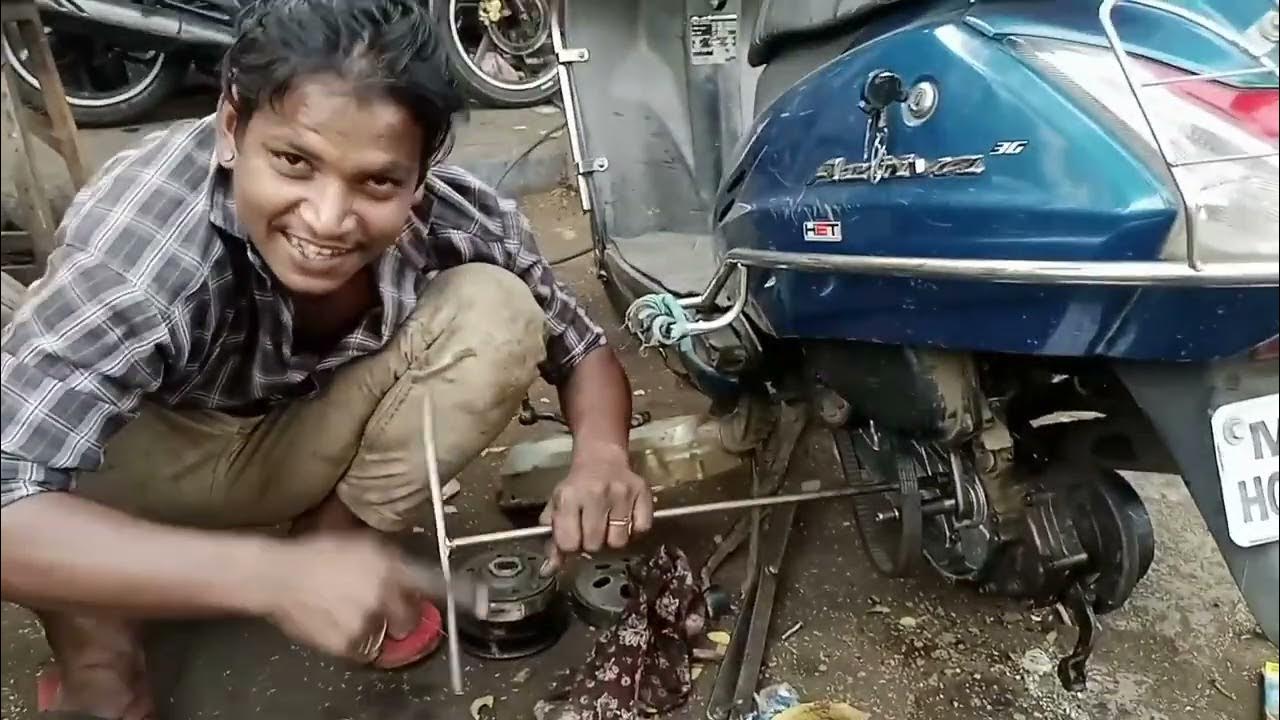 Activa 3g 4g 5g Ka Gearbox Me Bearing And Oil Keise Dale YouTube activa-4g-oil-leakage-problem-i-have-3-times-changed-the-oil-seal