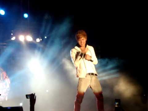 吳克群參加宜大99迎新生演唱會