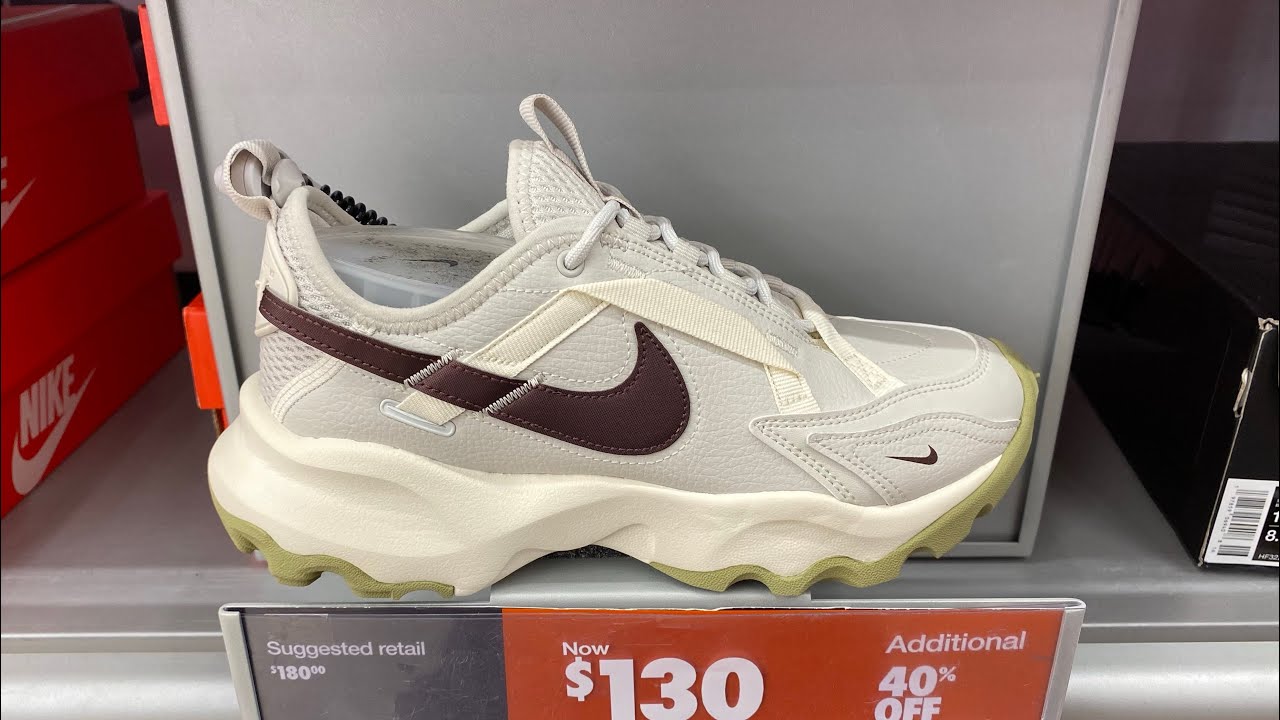 Nike TC 7900 (Light Bone/ Burgundy Crush) - Style Code: DD9682-003