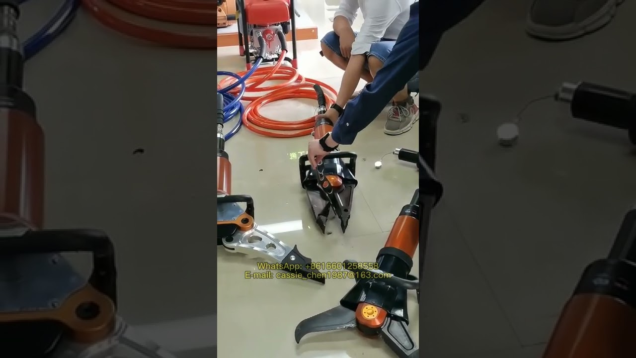 Fire Fighting Rescue Hydraulic Combi Tool Battery Rescue Tool Shearing And Expanding Pliers