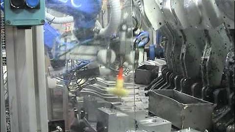 AUTEC Release Agent Automatic application over molds using a brush