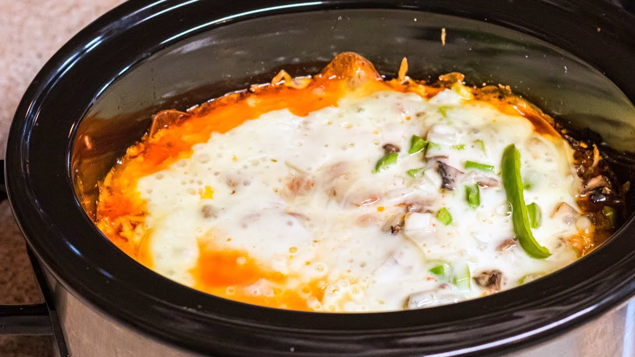Easy Crockpot Keto Pizza Casserole Recipe - YouTube