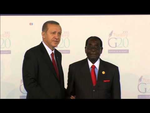 Mugabe Greets Turkish President Tayyip Erdogan at G20 Summit