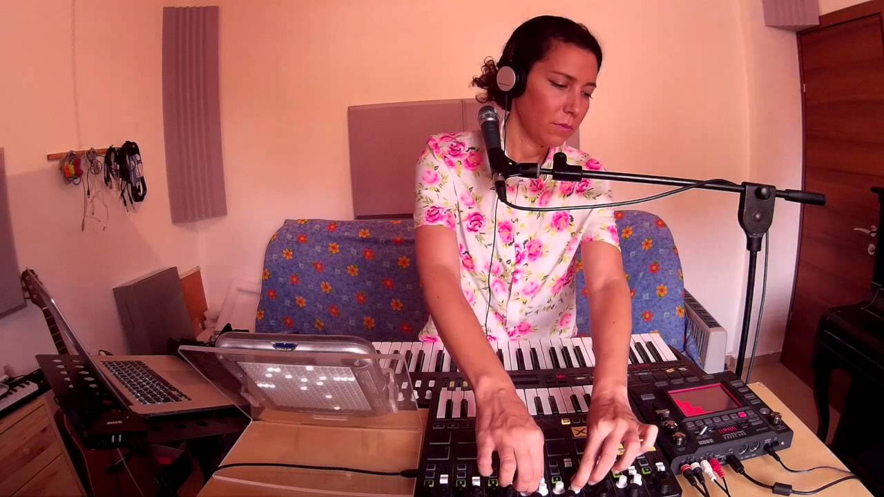 Tahel live rehearsal