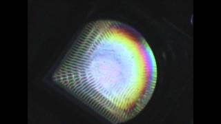 walking droplet : at the edge of the Faraday thresold