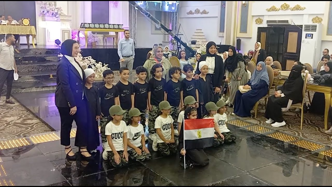 مدرسة الالسن الخاصة -فقرة ميدلى وطنى للكى جى- حفلة التخرج بأجمل فقرات تعالو اتفرجو معايا HD