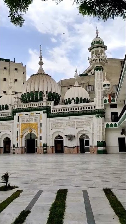 Mešita se školou pro kluky v Indii, Amritsaru