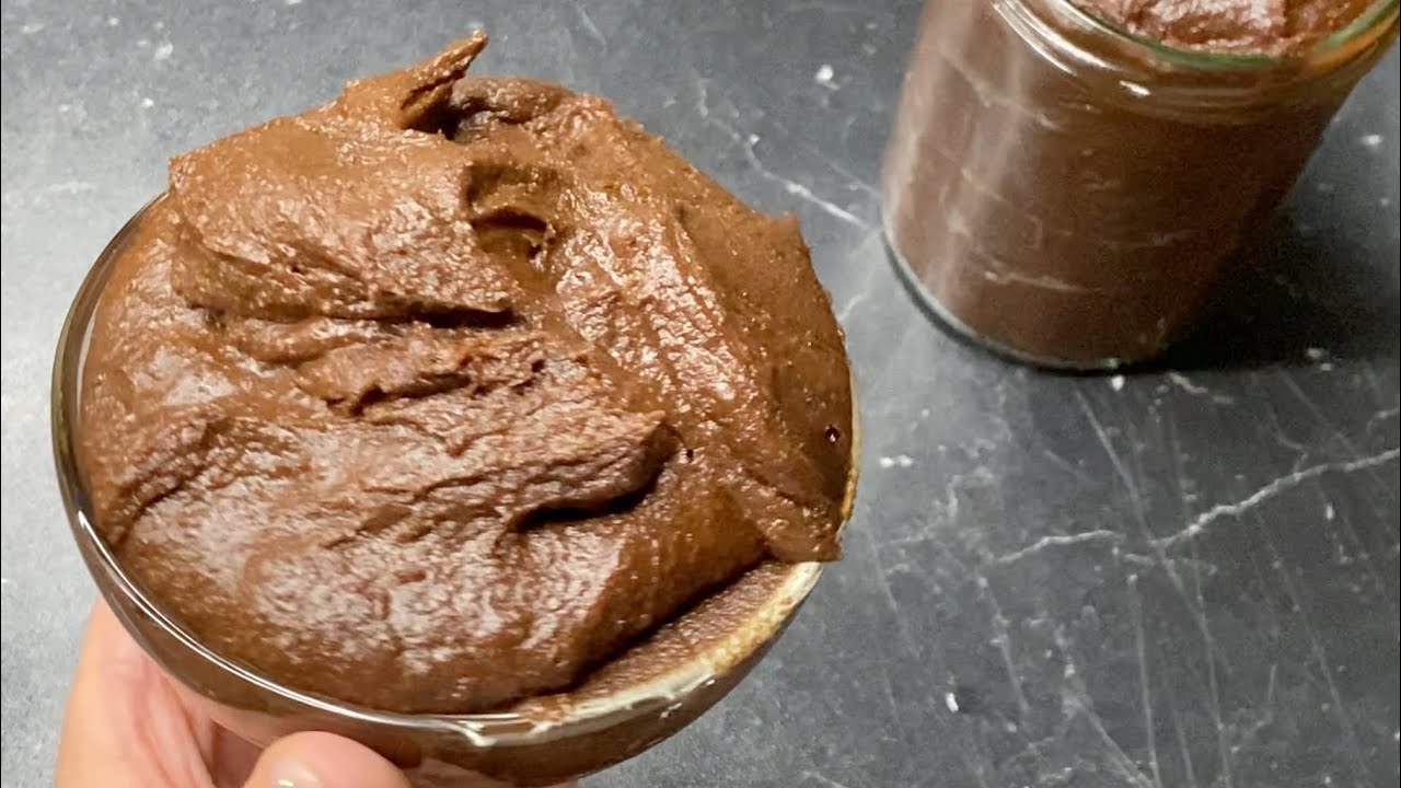 نوتيلا صحية 100% بدون سكر أو حشرات ب 3 مكونات فقط بطريقة سريعة ولذيذة 😋😋😋😋