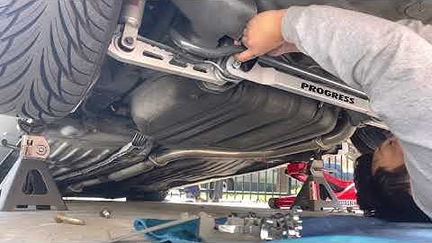 Acura Integra rear sway bar and subframe brace
