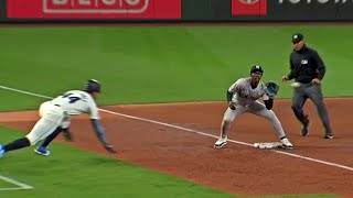 The Mariners make the dumbest mistake ever in a CRUCIAL Game