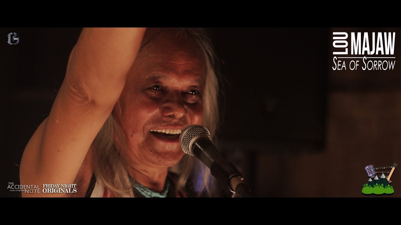 Lou Majaw - Sea of Sorrow [Live at The JAM]