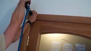 Установка дверей.спб - Монтаж наличника 89052781189(На этом видео показана установка дверей и монтаж наличника пневмопистолетом для вбивания невидимых гвозде..., 2011-10-19T17:12:08.000Z)