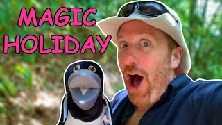 Magic Holiday with Steve and Maggie | English for kids | Jungle Journey