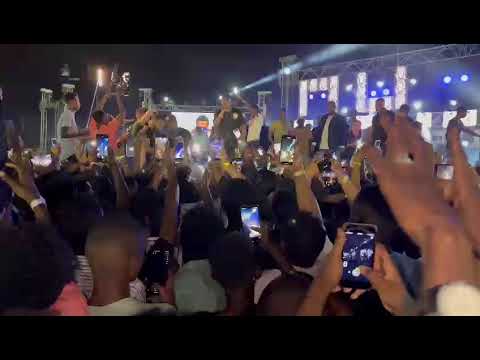 ويلي ويلي حكومه مريضه حفله حليم في نادي الفروسية