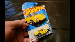 Opening Every 2024 Hot Wheels Mainline! #46: Porsche 911 Carrera RS 2.7