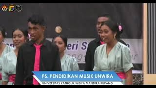 Penampilan memukau dari Paduan suara : Pendidikan Musik UNWIRA. lagu Bermazmurlah