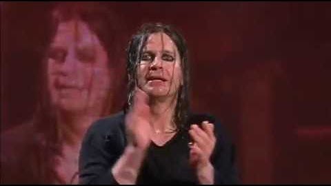 BLACK SABBATH - "Iron Man" (Live Video)