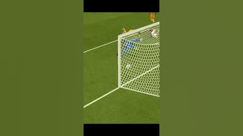 Vlahovic header