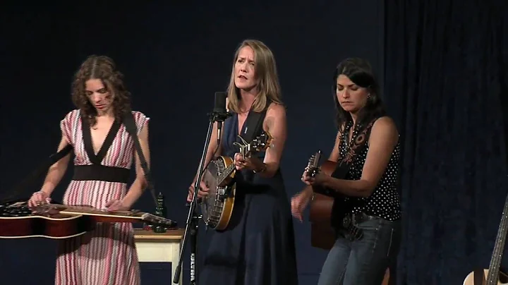 Red Molly In Concert: You'll Never Leave Harlan Al...