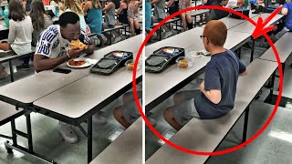С пареньком никто не садился в школе за одним столом... Но однажды к нему подсел незнакомец...