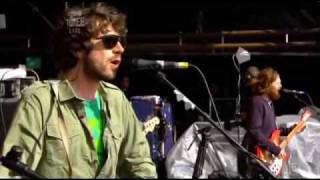 Super Furry Animals - Golden Retriever (Glastonbury 2007)