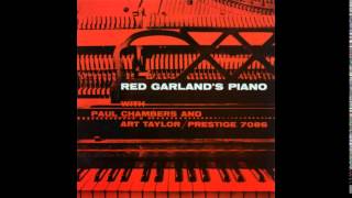 Red Garland Trio - Stompin' At The Savoy chords