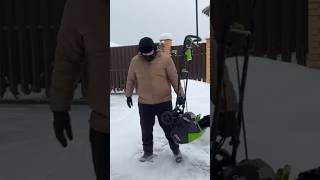 Снегоуборщики аккумуляторные Greenwork
