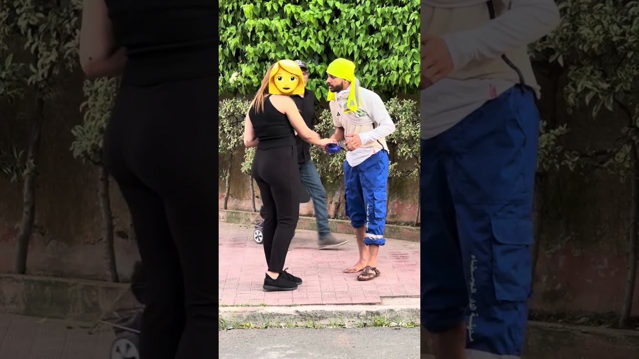 #مضحك حمق بغى يتزوج بها غير شافت فلوس ولات بغى ديه لدار تعومو 😂