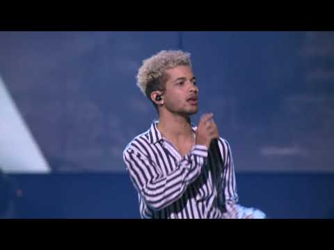 Jordan Fisher -