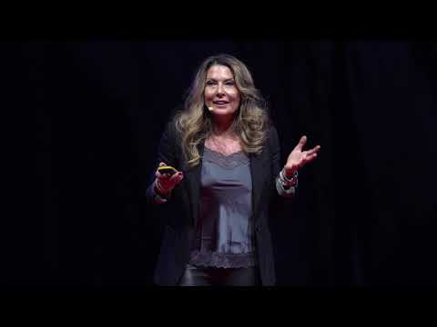 Too long way from innovations to everyday medical therapies | Dr. Eszter Tanczos Olver | TEDxDanubia