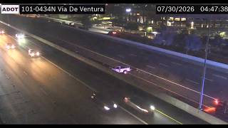 Crash shuts down portion of southbound Loop 101 in Scottsdale early Thursday morning