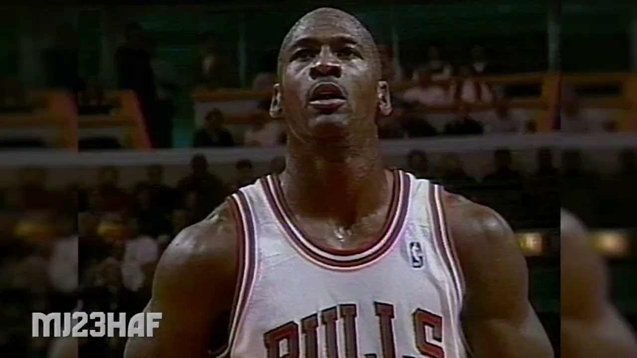 Michael Jordan vs Knicks Highlights (1995.12.06) - 22pts, He's Barely Trying