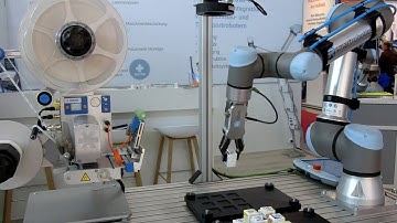 Robotics at HERMA labeling machines