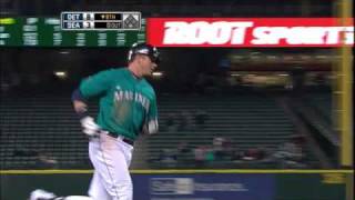 Smoak's solo blast