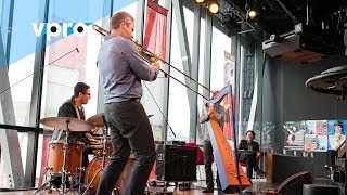 Edmar Castaneda Trio - Entre Cuerdas (Live @Bimhuis Amsterdam) chords