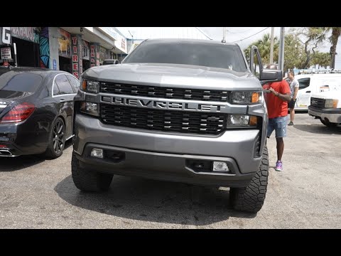 CHEVY SILVERADO 40 Series Flowmaster exhaust sound. ***WARNING, WATCH BEFORE PURCHASE***