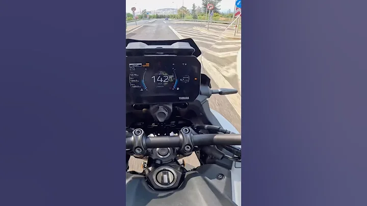 Yamaha Tracer 9 GT 2025 Acceleration