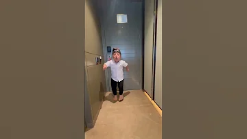 يحيى عامل حاله زعلان على سفر عزات وطلع كذاب بالآخر يحيى الزعبي 